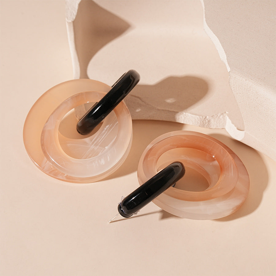 A202 Fashion Vintage Geometric Circle Earrings, Interlocking Design Silver Needle Elegant High-Grade Jewelry