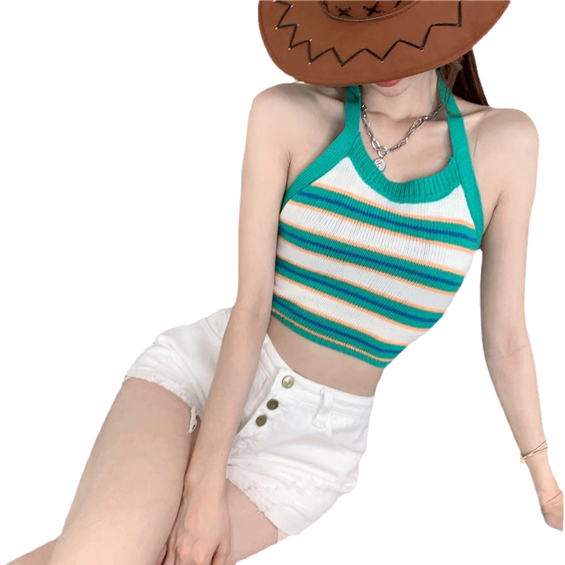 Knitted Neck-Strap Tank Top for a Youthful Look