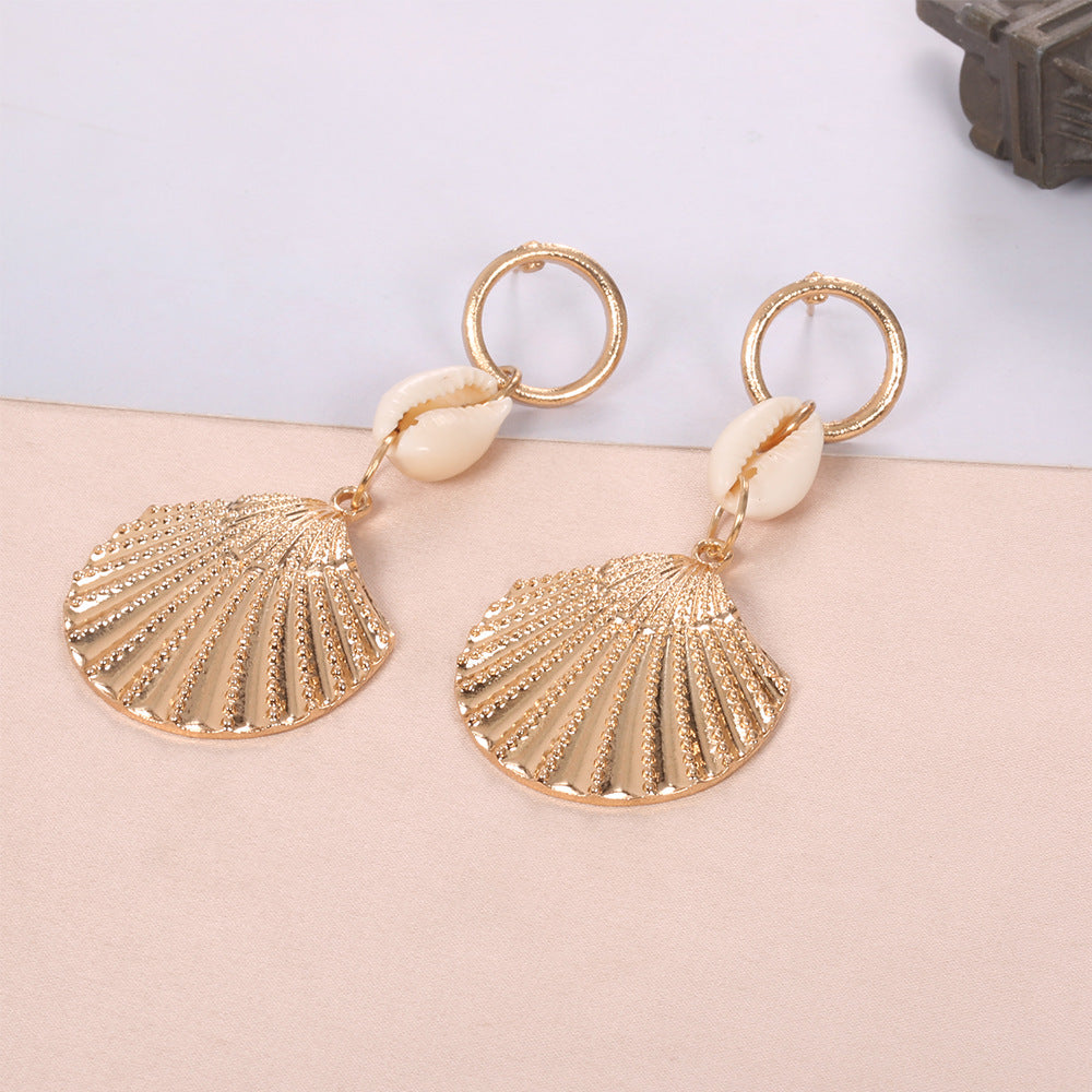 A147  Summer Fashion Minimalist Earrings, Elegant Shell Alloy Texture Scallop Earrings for Women