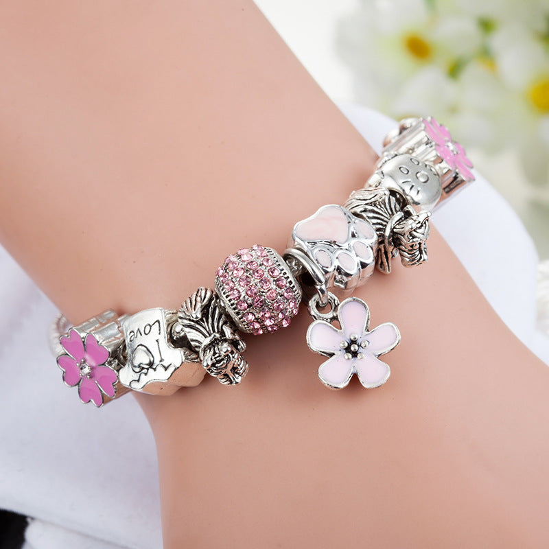Adorable Kitten Paw Beaded Bracelet