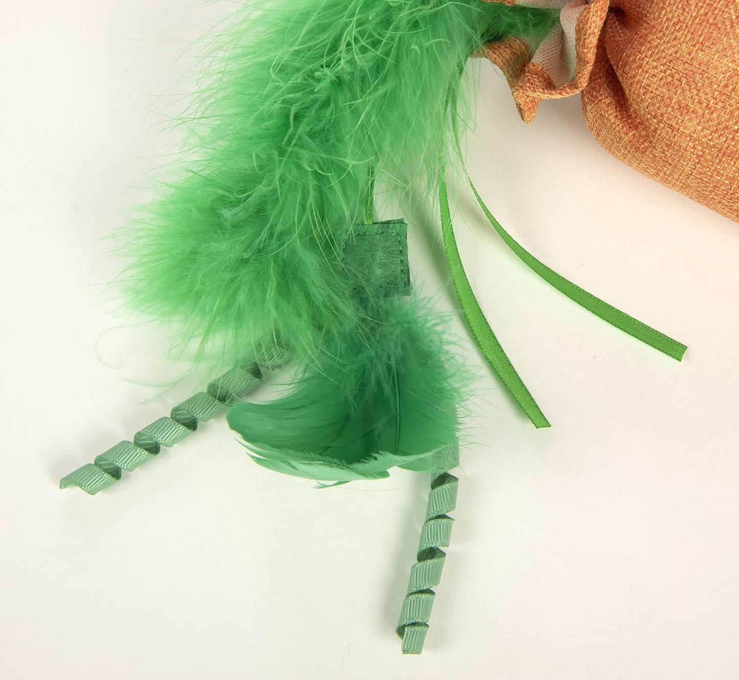 A365  Kolossal Karrot Crinkle Kicker Catnip Cat Toy
