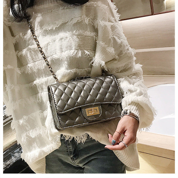 A321  Ins Style Quilted Crossbody Bag, Women's Shoulder Bag with Chain & Lock