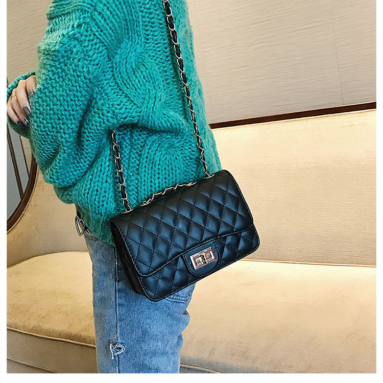 A321  Ins Style Quilted Crossbody Bag, Women's Shoulder Bag with Chain & Lock