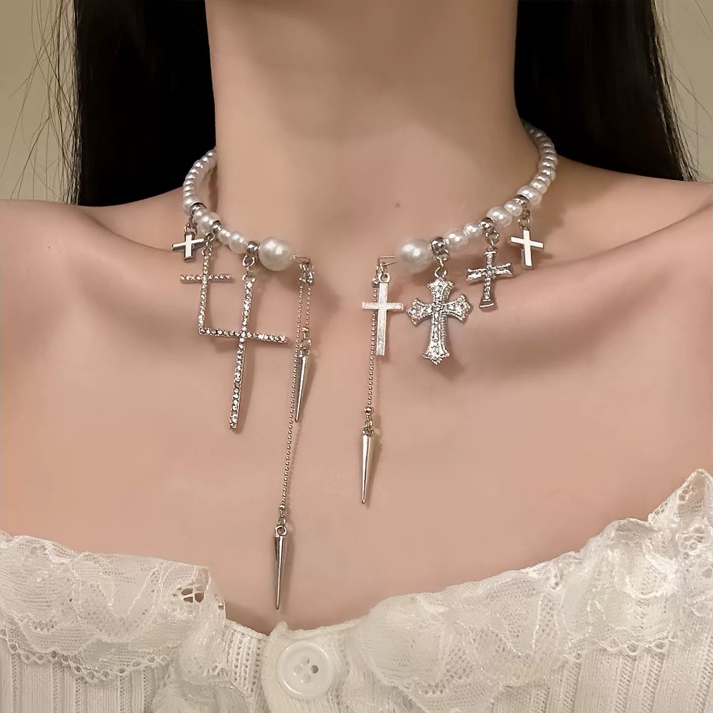 A286  Sweet Cool Pearl Cross Clavicle Necklace, French Luxury All-Match Choker for Women