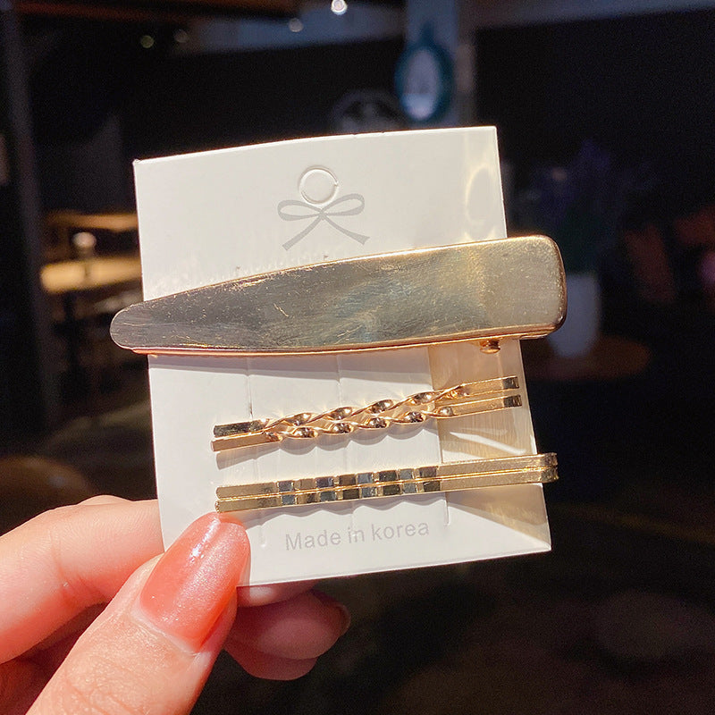 A317  Versatile Pearl Side Hair Clips, Minimalist Hair Accessories for Bangs