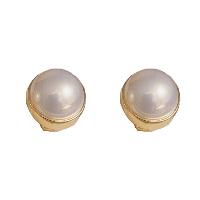 A158 Elegant Round Pearl Stud Earrings, Fashion Minimalist Light Luxury Design Versatile Earrings for Women