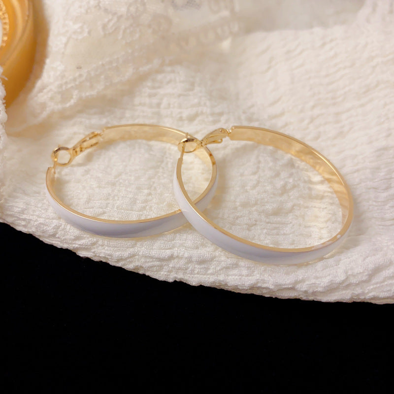 A146  French Vintage Exaggerated Wide Metal Hoop Earrings, Light Luxury Minimalist High-Grade Earrings