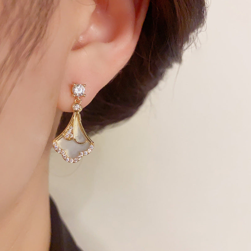 A155  Fashion Luxury Micro Inlaid Shell Skirt Set Earrings & Necklace, Unique Versatile Design Jewelry Set