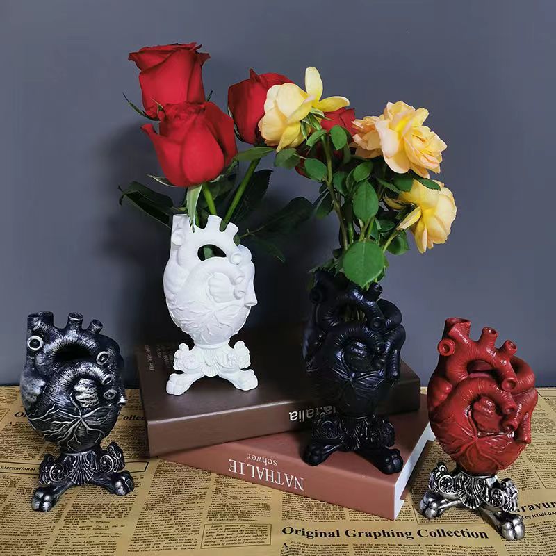 A 210  Unique Art Heart Vase, Creative Home Living Room Desktop Decor Floral Craft