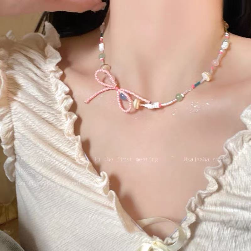 A301  Fashion Dopamine Beaded Cat Necklace, Personality Sweet Style All-Match Choker Jewelry