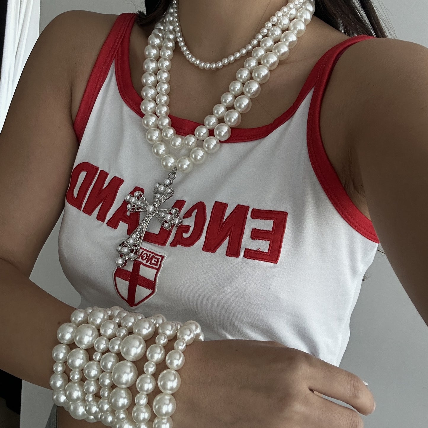A177  Punk Pearl Cross Necklace Set, Beaded Layered Clavicle Chain Jewelry for Women