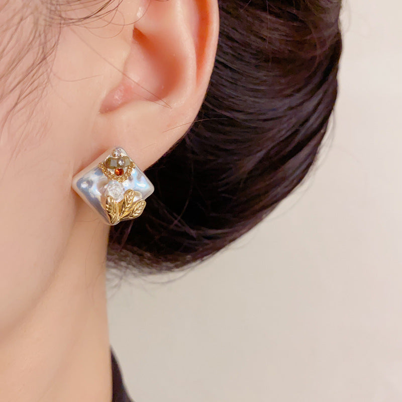 A247  Fashion Simple Handmade Rhombus Stud Earrings, Baroque-Style Beads Light Luxury Minimalist Elegant Earrings for Women