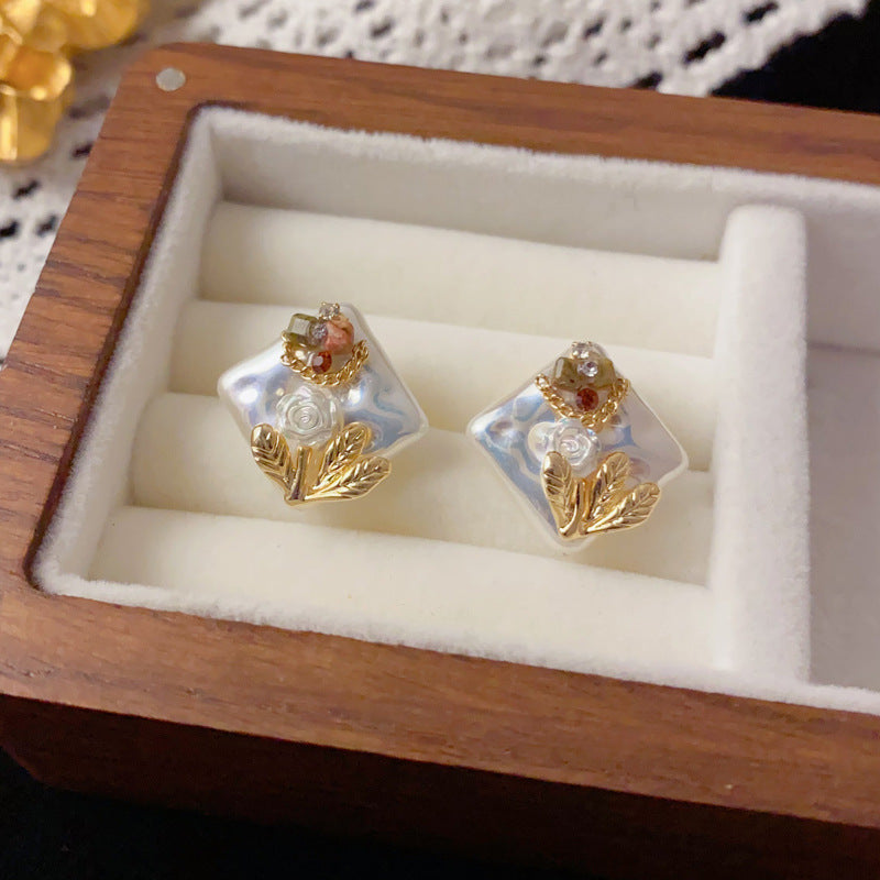 A247  Fashion Simple Handmade Rhombus Stud Earrings, Baroque-Style Beads Light Luxury Minimalist Elegant Earrings for Women