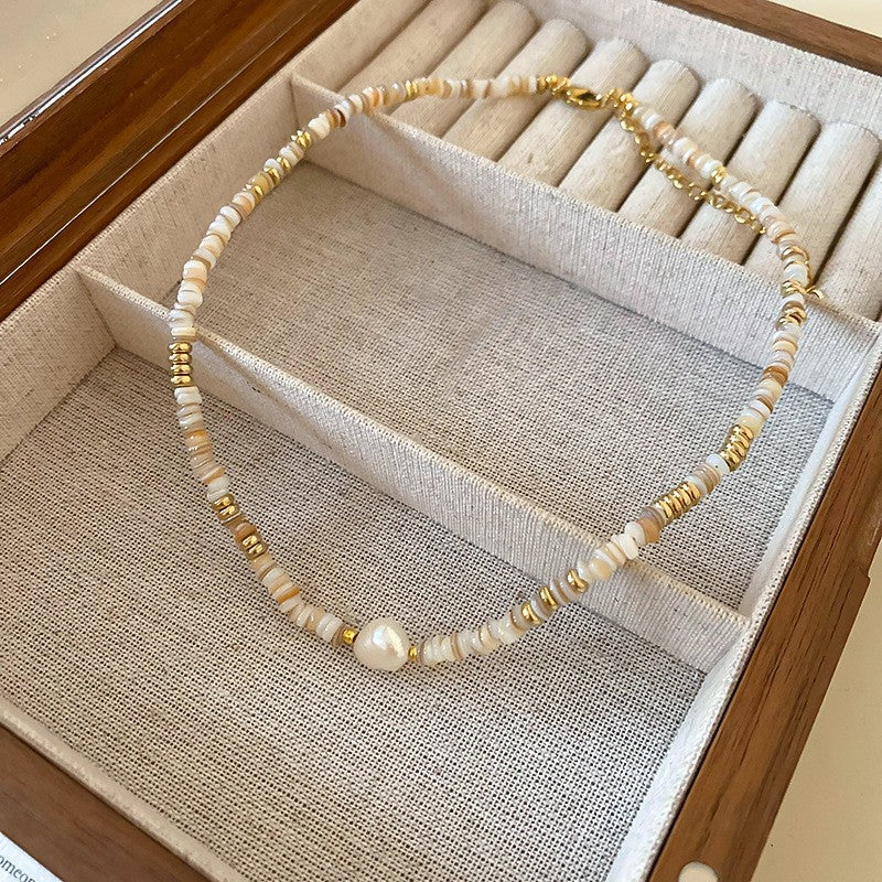 A302  Boho Shell Bead Turquoise Beaded Necklace, Light Luxury Minimalist Luxury Clavicle Necklace for Women