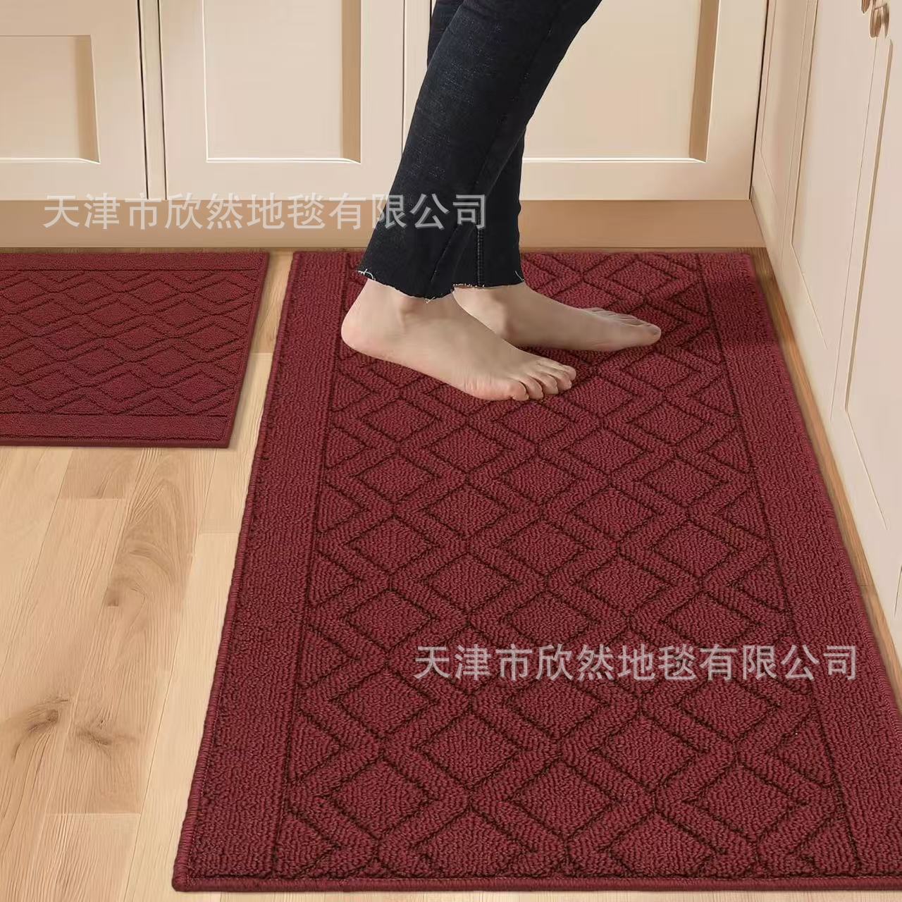 Soft Kitchen Mat Specialized in Anti Slippery and Machine Washable for Home Kitchen