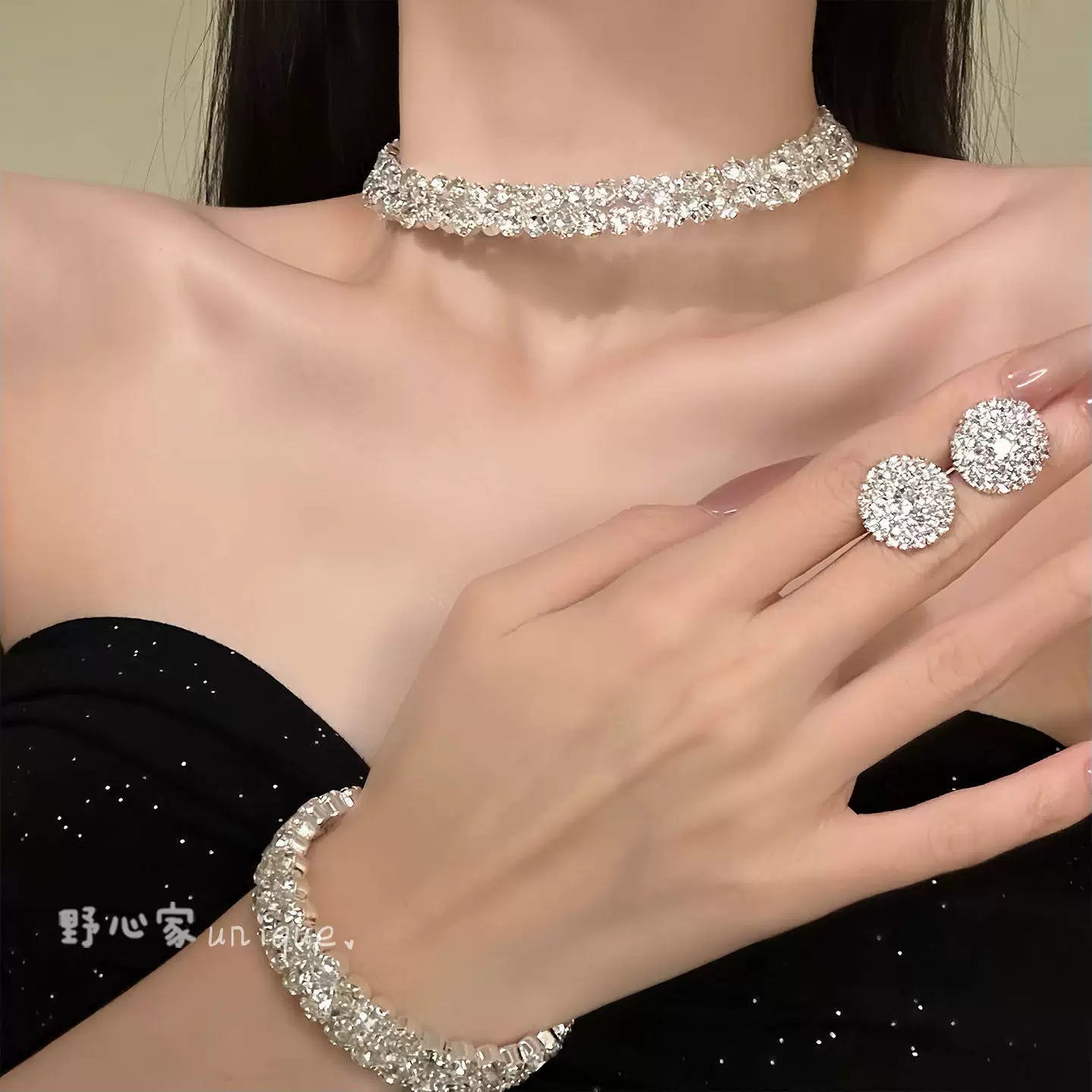 A288  【Exquisite Socialite】 Luxury Zirconia Collar Evening Gown Set with Necklace