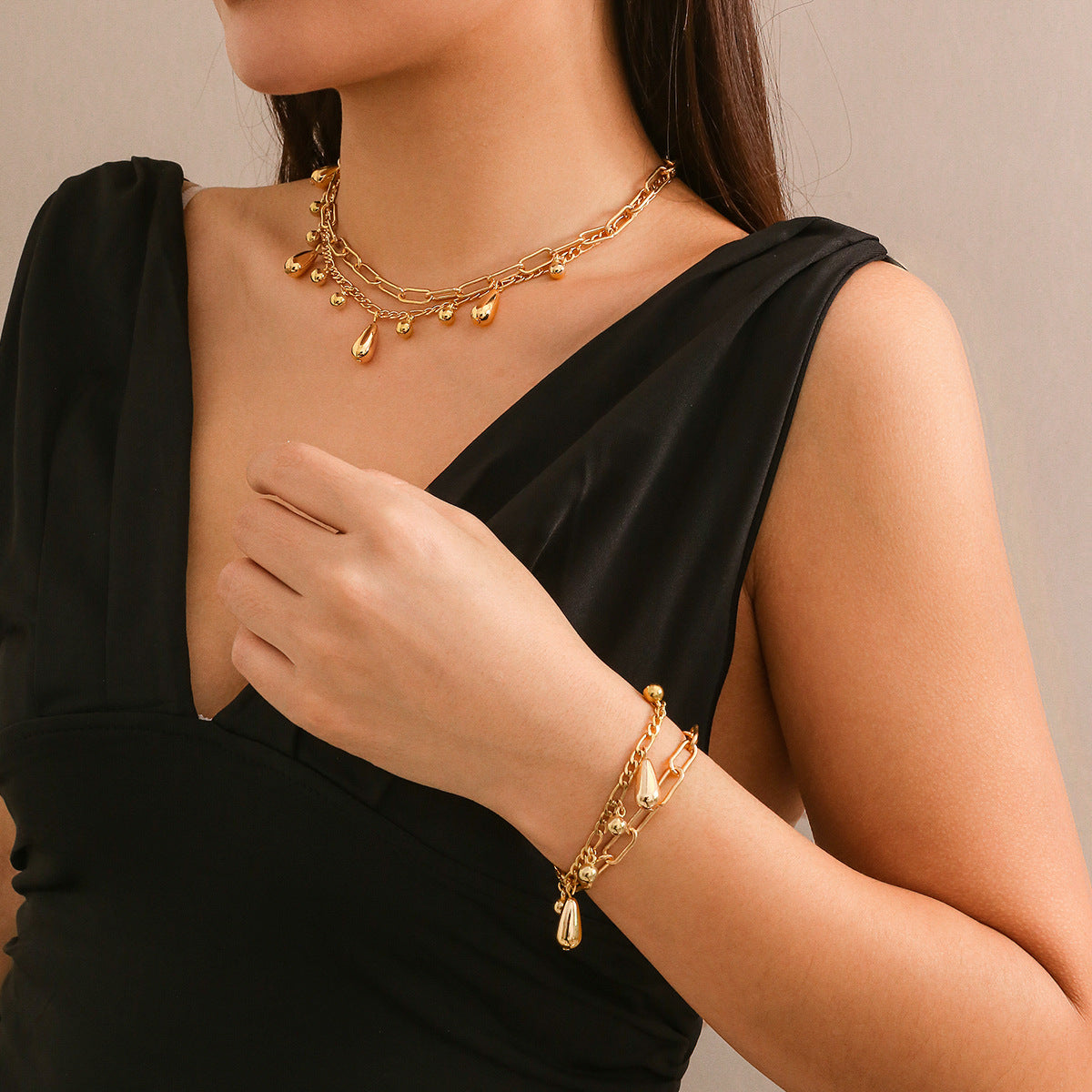 A190  Fashion Smooth Comma Pendant Necklace, Hip Hop Waterdrop Metal Chain Choker