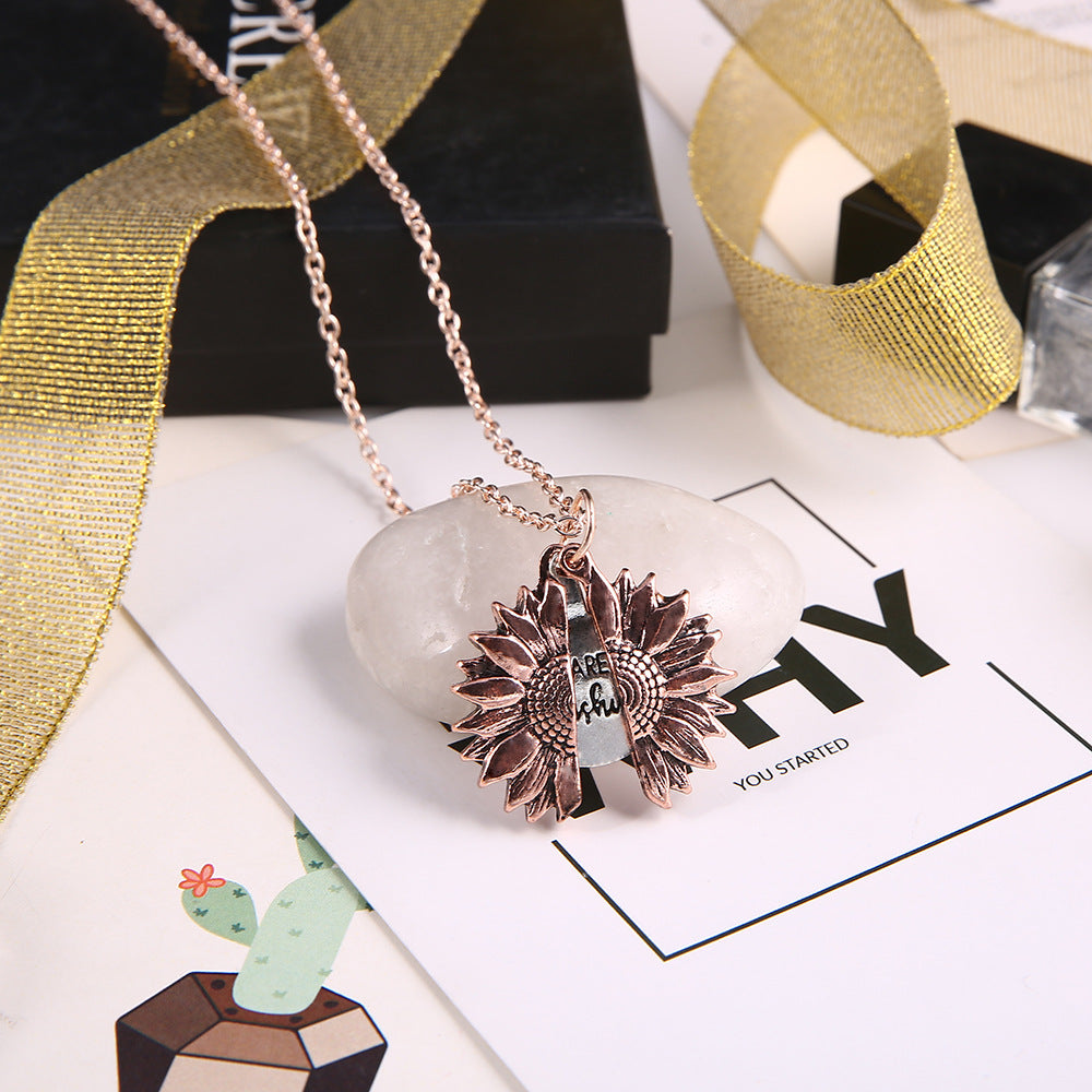 Minimalist Design Blackened Sunflower Necklace, Openable Engraved Alloy Clavicle Chain