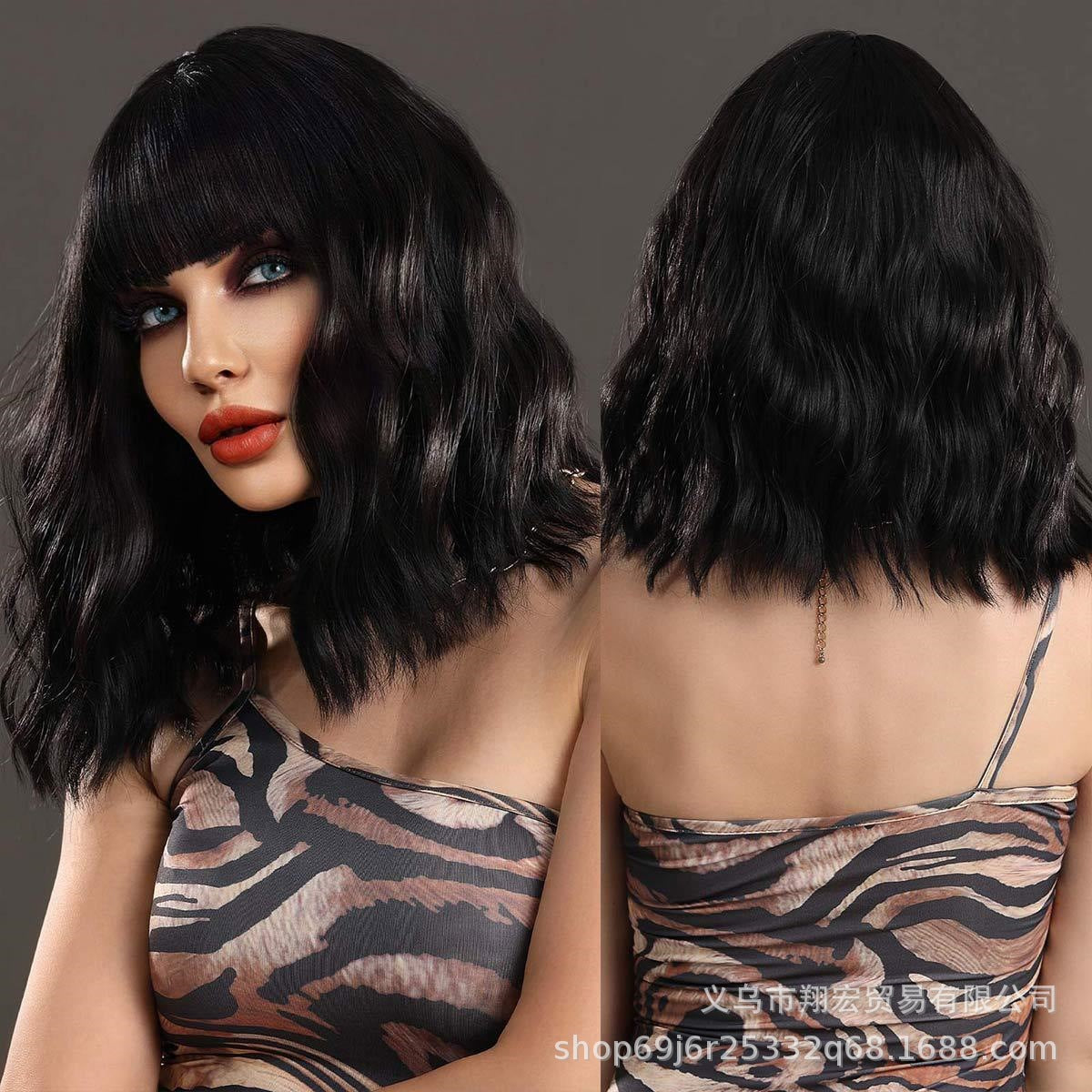 A275  Anime Party Cos Cruella Wig, Black and White Medium Long Hair, Costume Play Wig