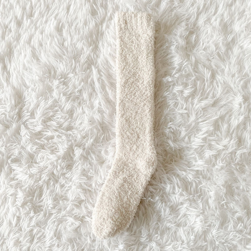 Coral Fleece Ankle Socks for Men and Women Thickened and Fleece-Lined for Fall and Winter Postpartum Long Socks Home Sleep Floor Socks for Indoor Wear