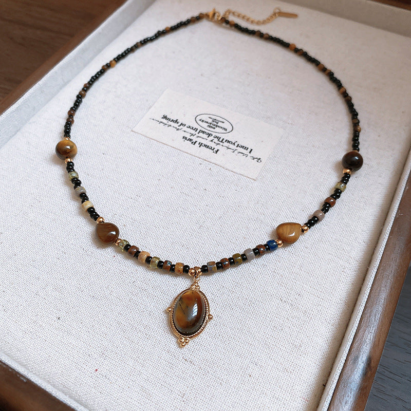 A302  Boho Shell Bead Turquoise Beaded Necklace, Light Luxury Minimalist Luxury Clavicle Necklace for Women