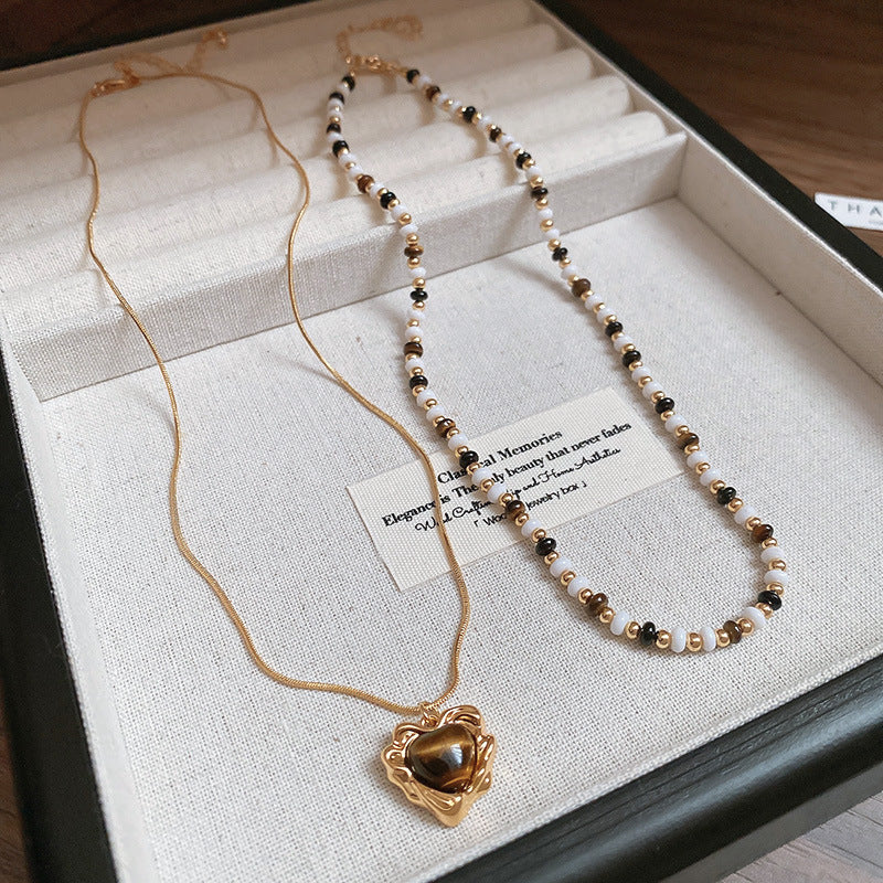 A302  Boho Shell Bead Turquoise Beaded Necklace, Light Luxury Minimalist Luxury Clavicle Necklace for Women
