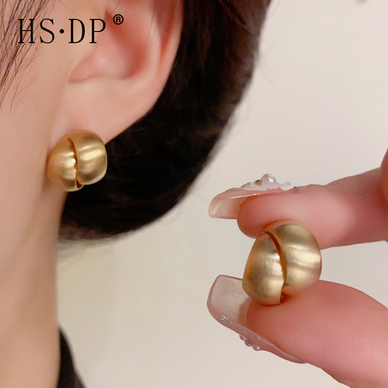 A154  Light Luxury Elegant Brushed Metal Round Stud Earrings, Minimalist Versatile Earrings for Women