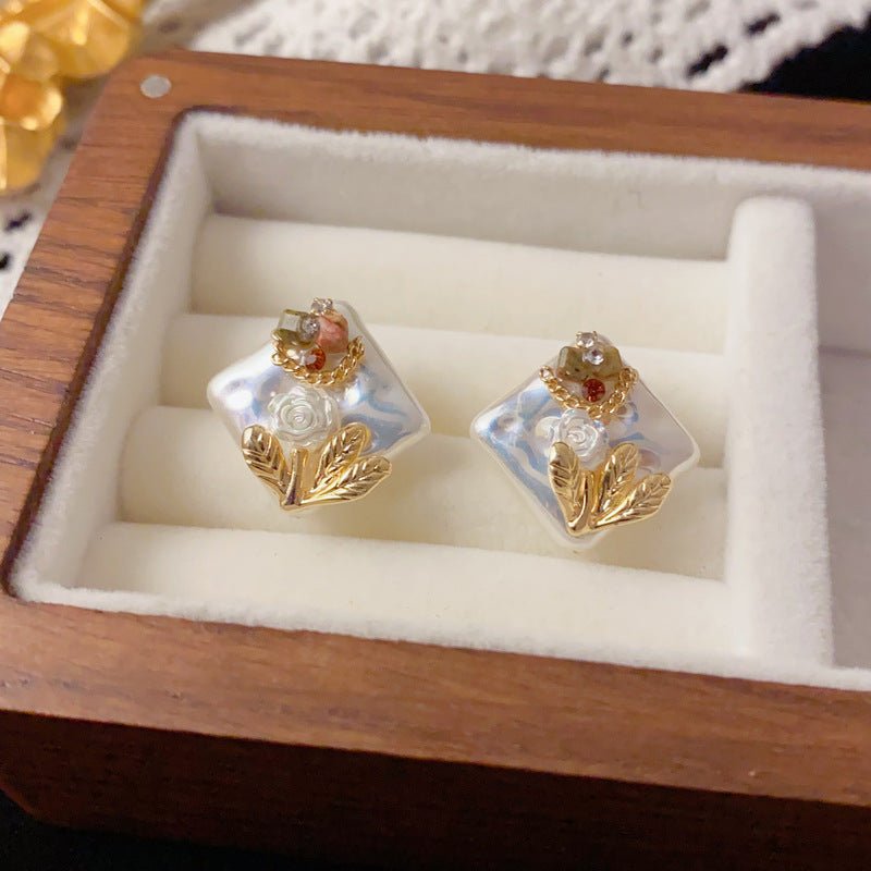 A247  Fashion Simple Handmade Rhombus Stud Earrings, Baroque-Style Beads Light Luxury Minimalist Elegant Earrings for Women